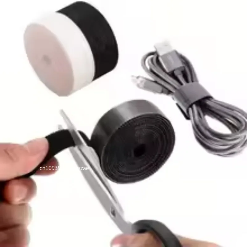 Organizzatore di cavi, nastro  - Cable Organizer recensione e prezzo